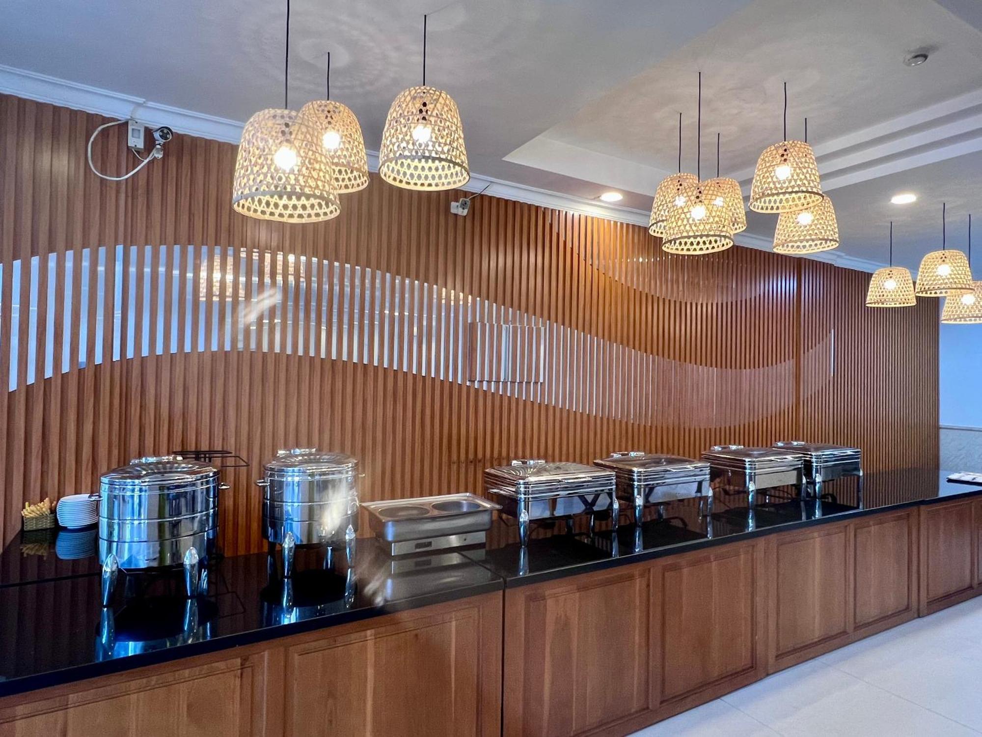 Khach San Binh Minh Otel Phan Thiet Dış mekan fotoğraf